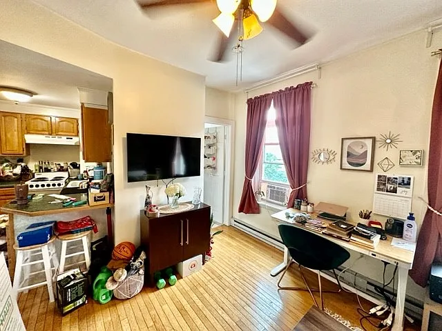472 Commercial St #4 — Photo 8