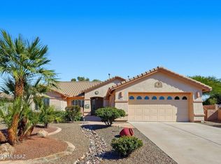 916 N Gulch Dr, Green Valley, AZ 85614