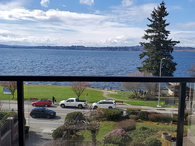 6620 Lake Washington Blvd NE #301 — Photo 1