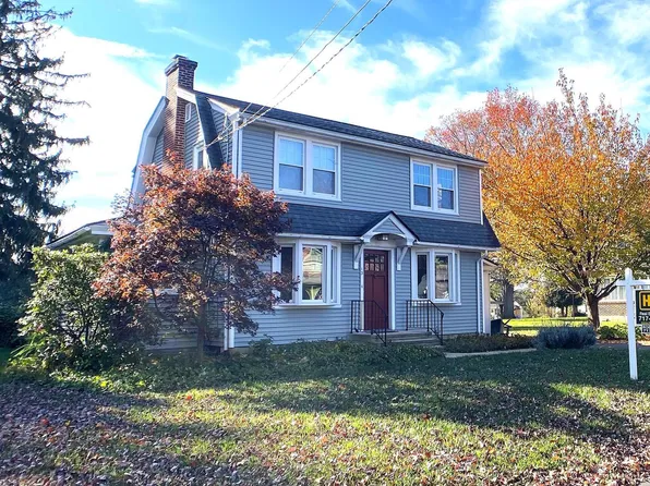 13 Mylin Ave, Willow Street, PA 17584