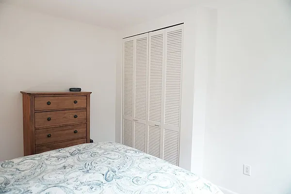Rented by Renetta Real Estate | media 11