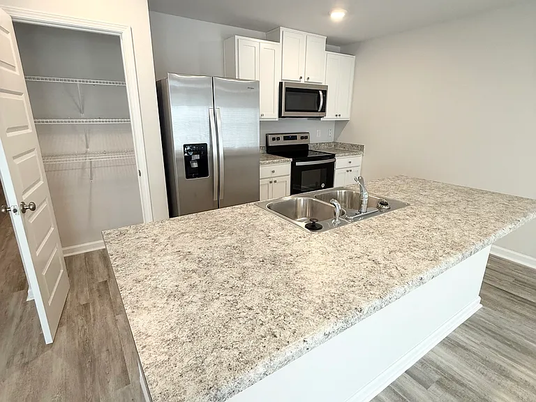 4335 Redbay Ct — Photo 19