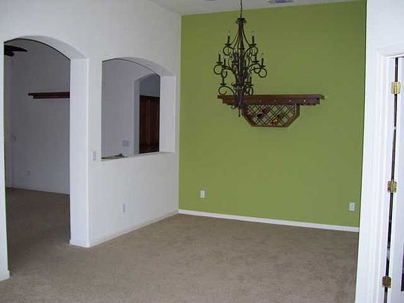 2nd image of 1817 Flora Vista Dr