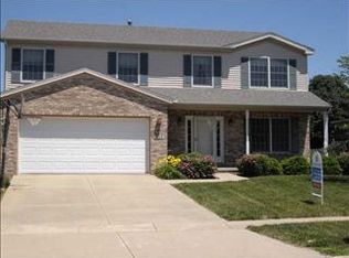 3118 Sable Oaks Rd, Bloomington, IL 61704