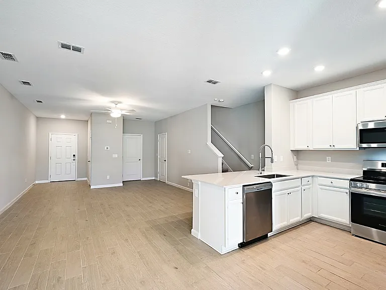 Crossroads-Sandalwood KITCHEN DINING LIVING-3302-web