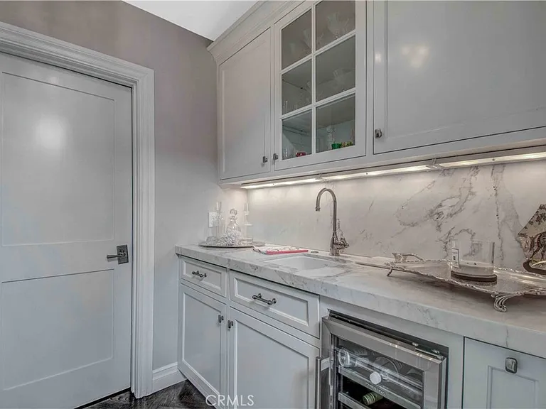 255 Emerald Bay — Photo 11