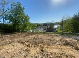 215 Ratliff St, Richlands, VA 24641