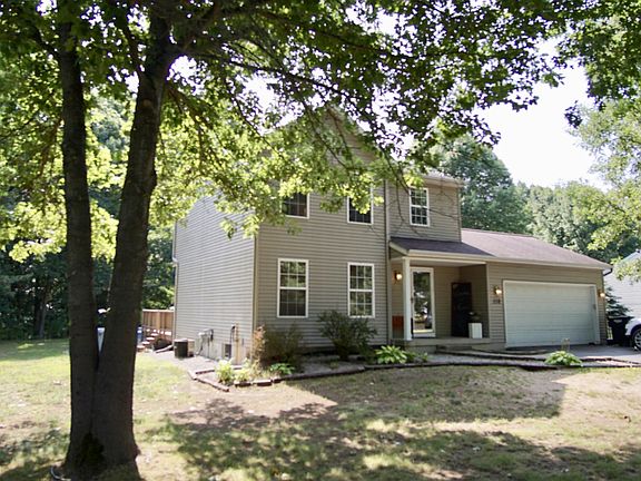 2nd image of 110 Timmer Dr NE