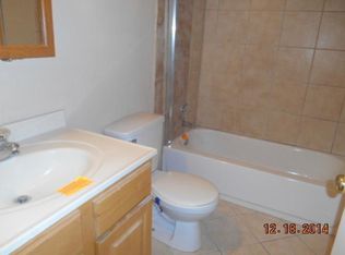 1236 Marywood Ct, Aurora, IL 60505