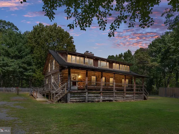 478 Truslow Rd, Fredericksburg, VA 22405