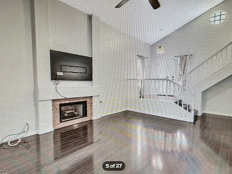 3052 Waterview Dr — Photo 3
