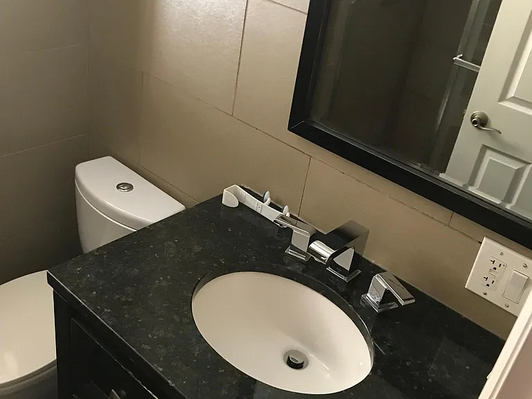 1820 W Girard Ave #2 — Photo 7