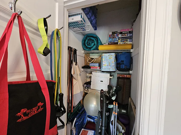 1064 Beacon St #15 — Photo 10