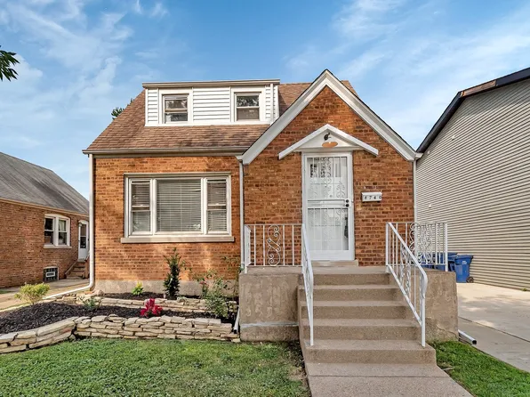 8740 S Richmond Ave, Evergreen Park, IL 60805