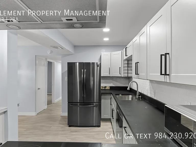 500 Umstead Dr #B203 — Photo 23
