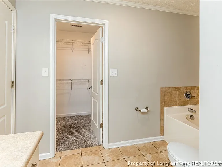 300 Pageant Ct — Photo 20