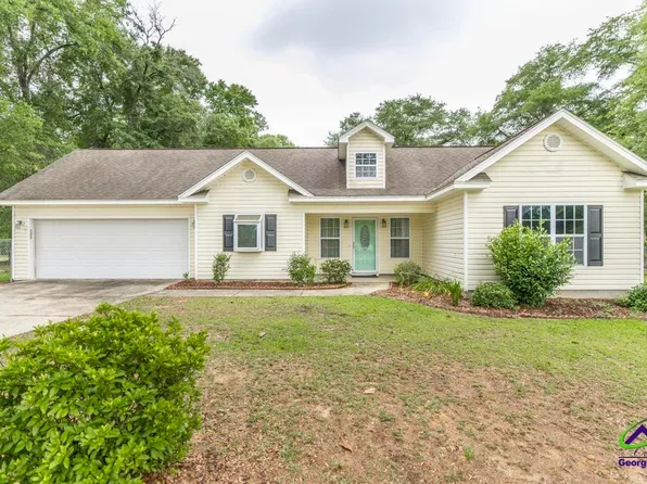 390 Eastman Hwy, Hawkinsville, GA 31036
