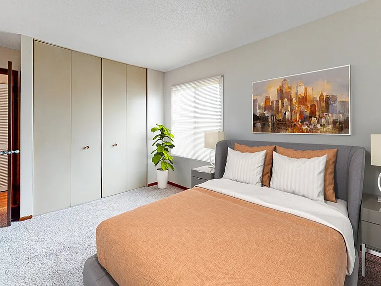 Cedar House Apartments — Photo 7