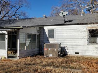 1627 E Alta Ave, Wichita, KS 67216