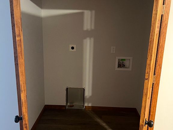 5th image of 510 Oakleaf Ct