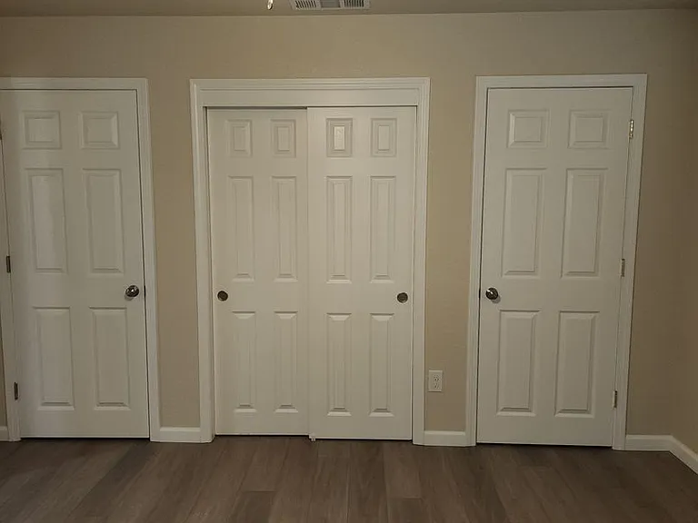 1344 Sunrise Ave — Photo 6