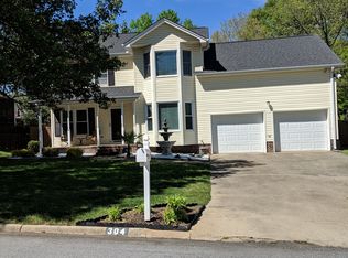 304 Wappoo Ln, Taylors, SC 29687