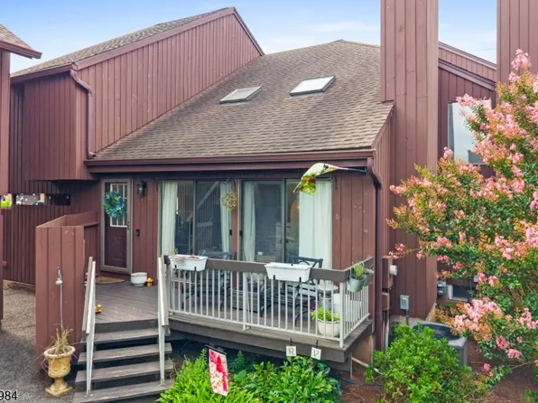 4121 Bloomingdale Dr, Hillsborough Twp., NJ 08844
