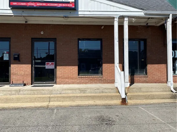 1905 Wilmington Rd, New Castle, PA 16105