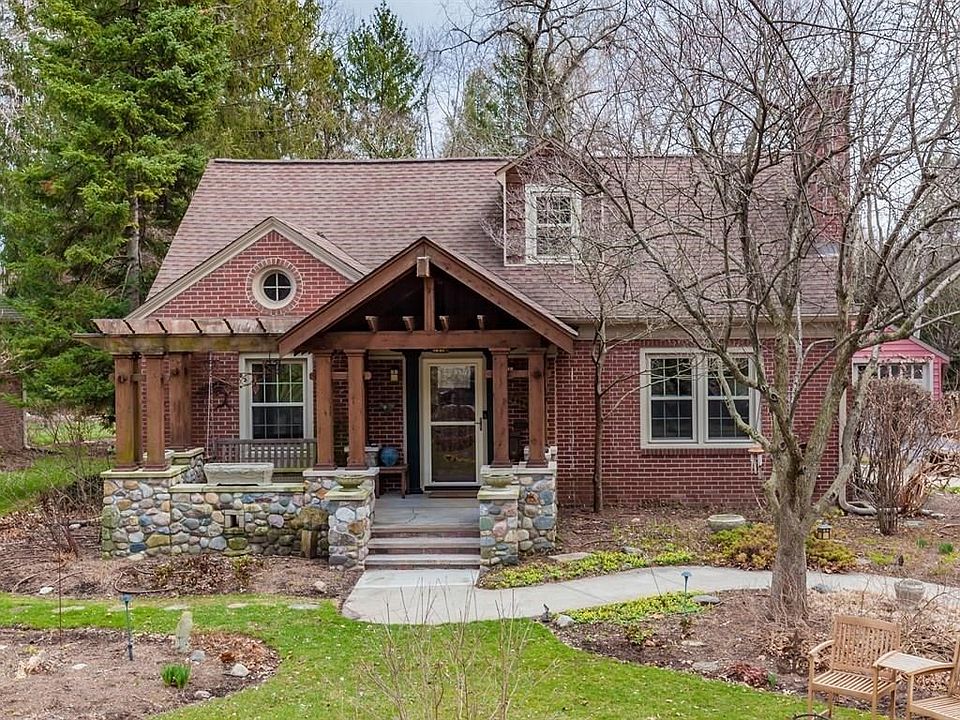 1st image of 6139 Riverview Dr