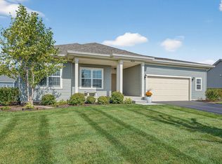 429 Fairway Ln, Sycamore, IL 60178