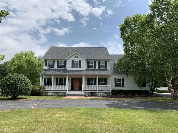 155 Angling Rd, Galesburg, IL 61401