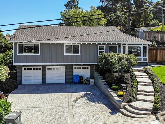 2nd image of 105 Manor Dr