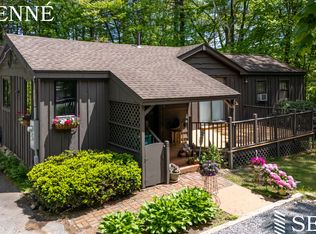 32 Fern St, Concord, MA 01742