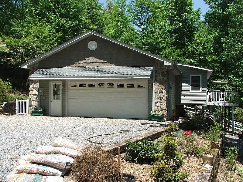 2nd image of 5190 Ashley Cir