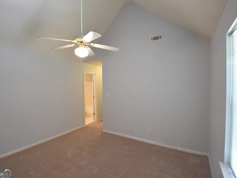 147 S Fairfield Dr — Photo 19