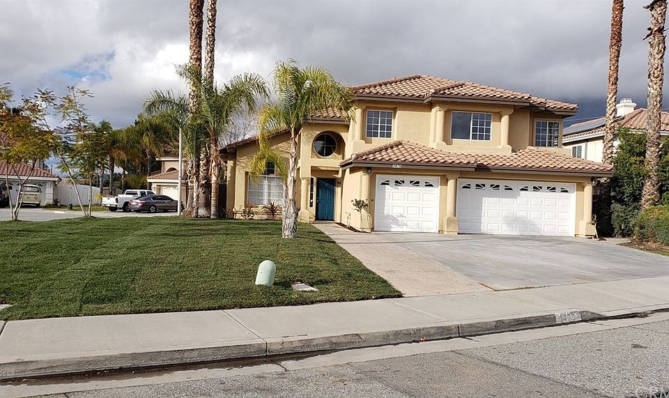 1st image of 1475 Capri Ln