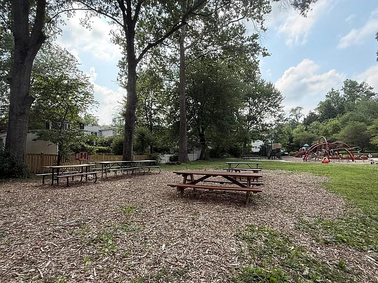 1005 N Lebanon St — Photo 21