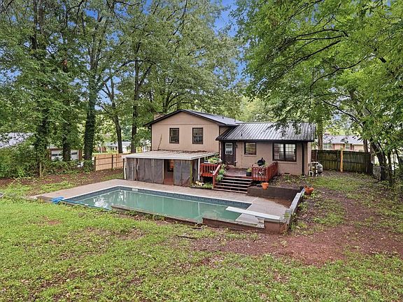 2nd image of 4703 Wellington Point NW