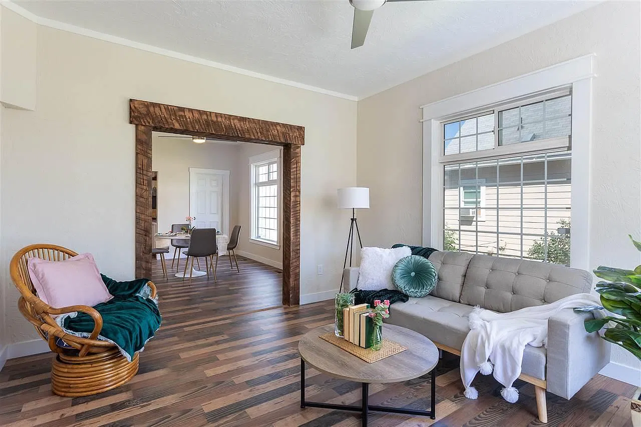 3 bed, 1670 sqft, $1,925 — Photo 3