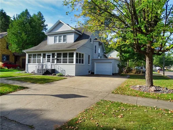 601 1st Avenue, Durand, WI 54736