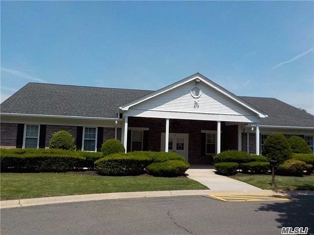 2nd image of 34 Hearthside Dr
