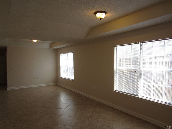 2nd image of 157 Wildflower Ln