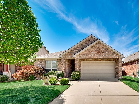2nd image of 808 Baltusrol Dr
