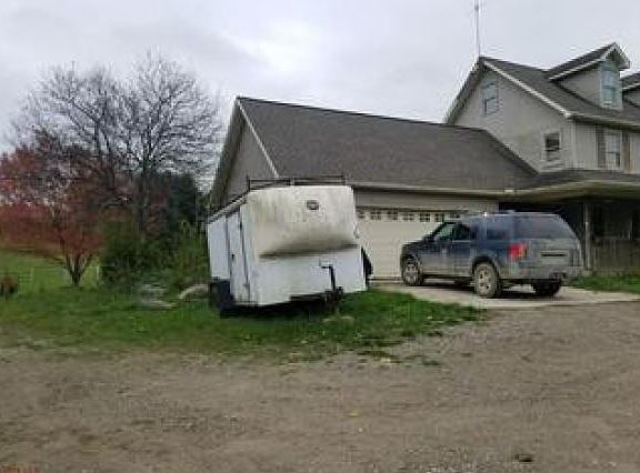3rd image of 4220 Latourette Ln