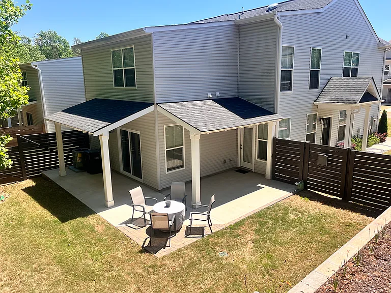 227 Marshland Ln — Photo 3