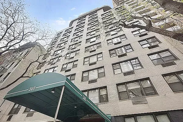 Rented by Ovation Properties, LLC | media 21