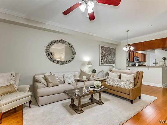 4th image of 3218 Veterans Memorial Pkwy #2207