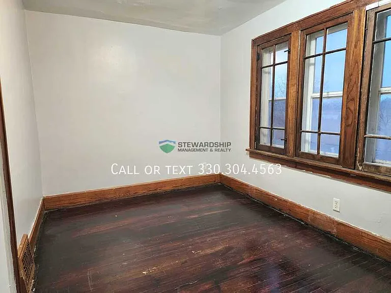 1628 E Market St #3 — Photo 7