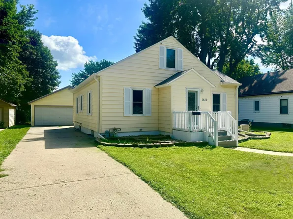 1612 East Ave, Worthington, MN 56187