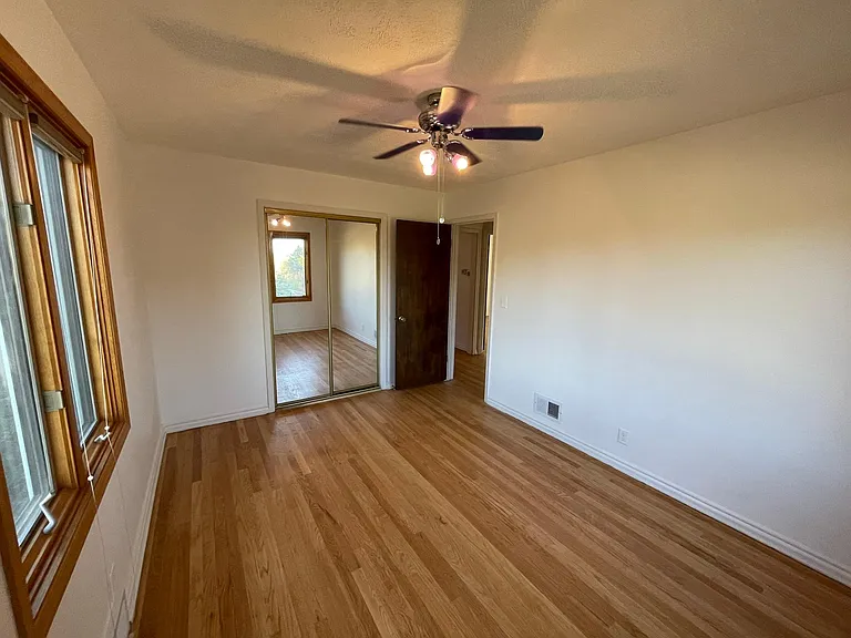 8235 Browne St — Photo 7